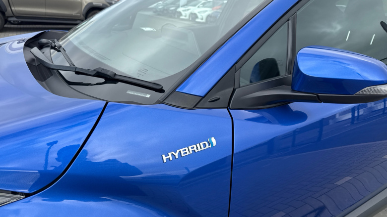 Toyota C-HR 1.8 Hybrid Design 5dr CVT Hybrid Hatchback